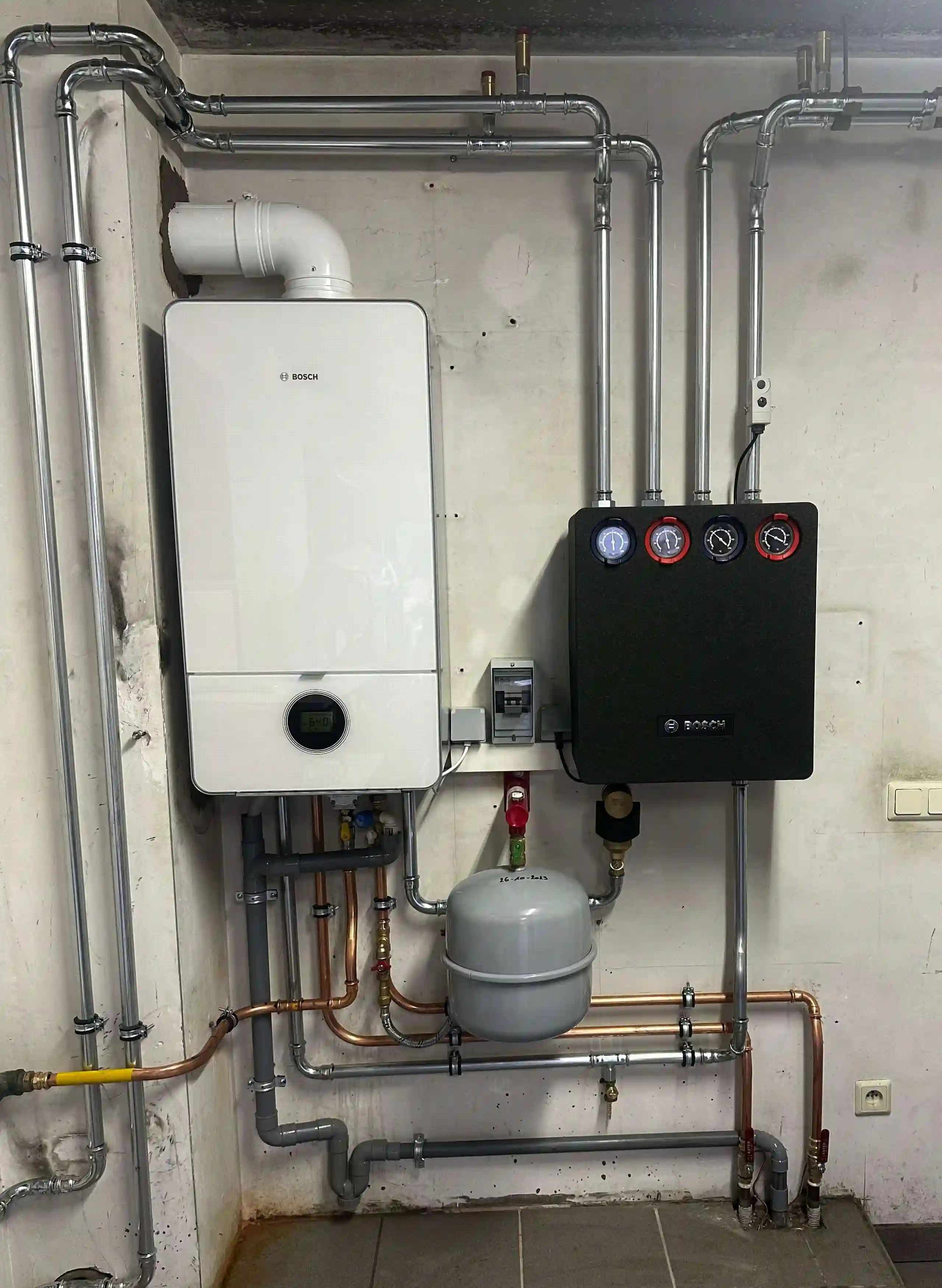 Cv-ketel door Van Hoof & Co